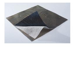 MEDICAZIONE A BARRIERA ANTIMICROBICA MULTISTRATO CON NANOCRISTALLI DI ARGENTO 5X5CM 5 PEZZI - dottorbianchi.it