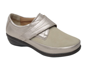 CATHERINE PELLE EFFETTO PERLATO BEIGE 39 - dottorbianchi.it